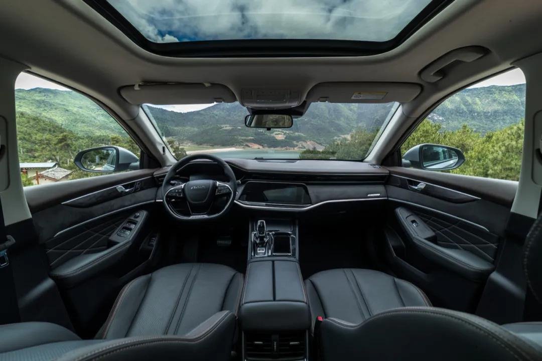 奕炫MAX新車到店！預(yù)訂尊享8大特權(quán)